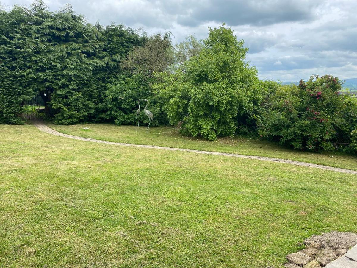Pippin Lodge Llanwrda ภายนอก รูปภาพ