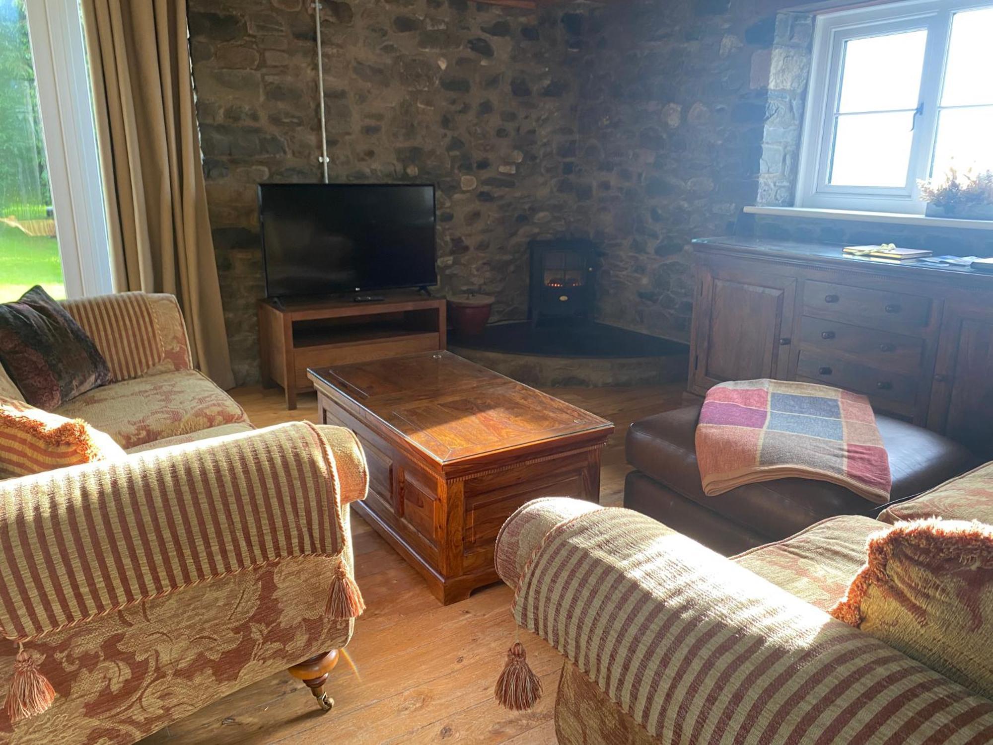 Pippin Lodge Llanwrda ภายนอก รูปภาพ